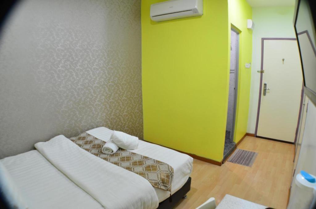 Hotel Zamburger Sungai Besi Kuala Lumpur Exterior foto